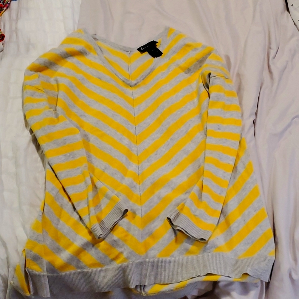Lane Bryant Yellow and Gray Stiped Chevron Tunic/Light Sweater